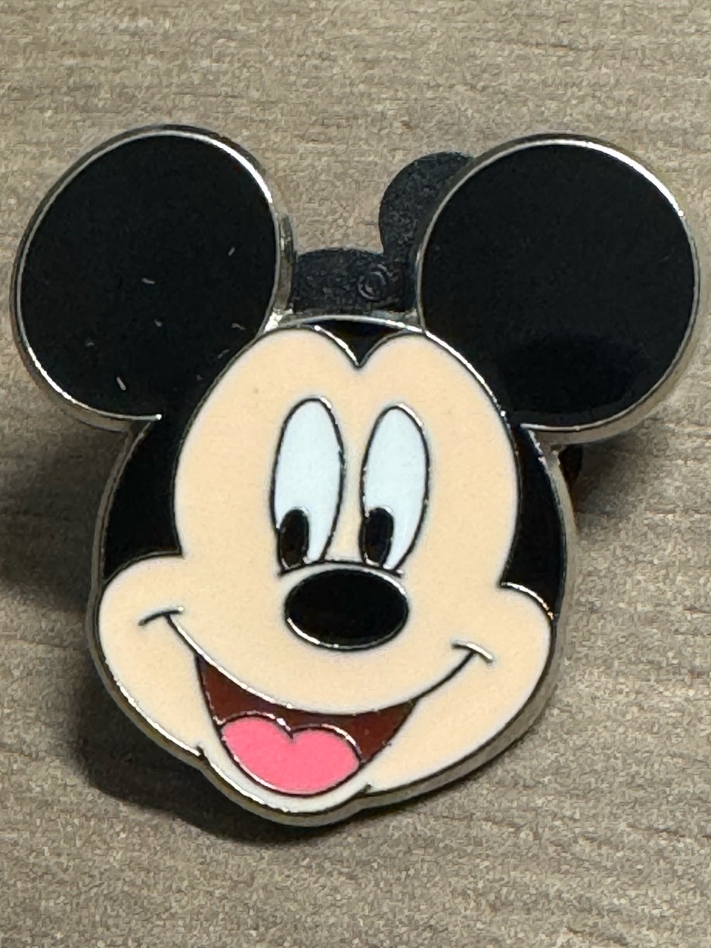 5/$25 Disney Mickey Mouse Pin